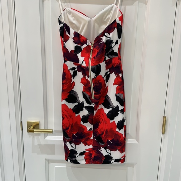 Strapless dress - Picture 2 of 2